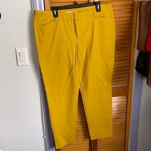 Old Navy Pixie Pants